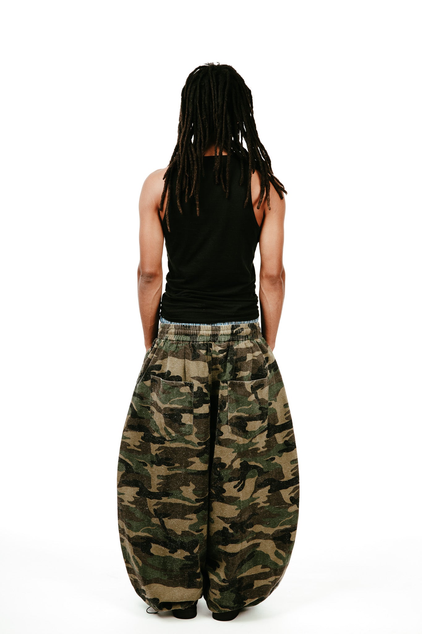 CAMO BALLOON PANTS