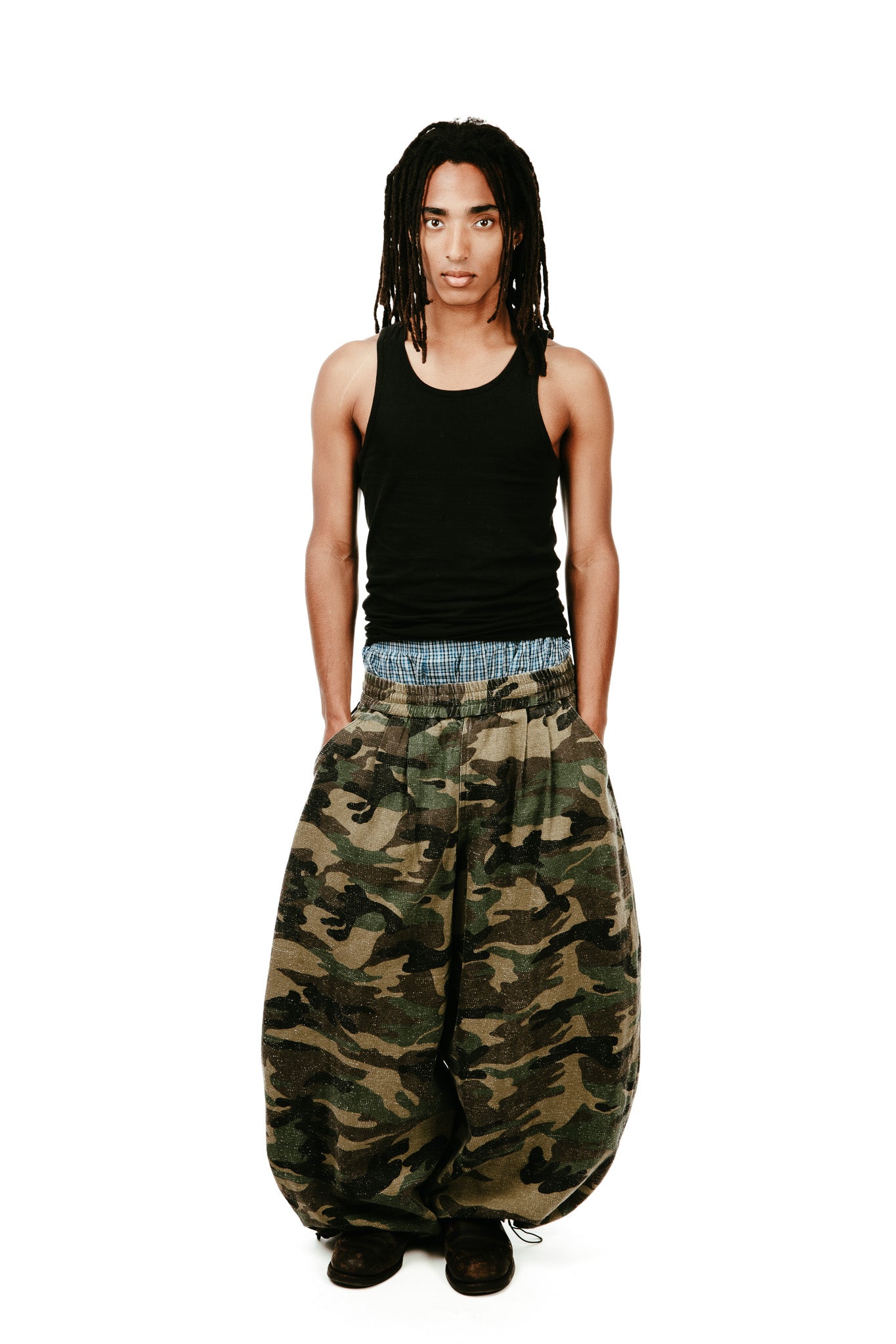 CAMO BALLOON PANTS