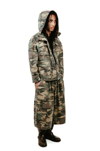 CAMO BALLOON SHORTS
